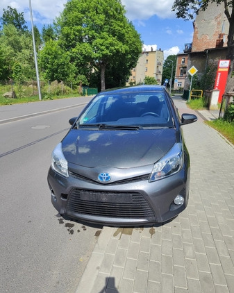 Toyota Yaris cena 29999 przebieg: 190000, rok produkcji 2014 z Góra małe 37